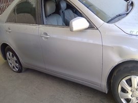 2010 TOYOTA CAMRY, SILVER, LE, 2.5L, AT,    Z25135